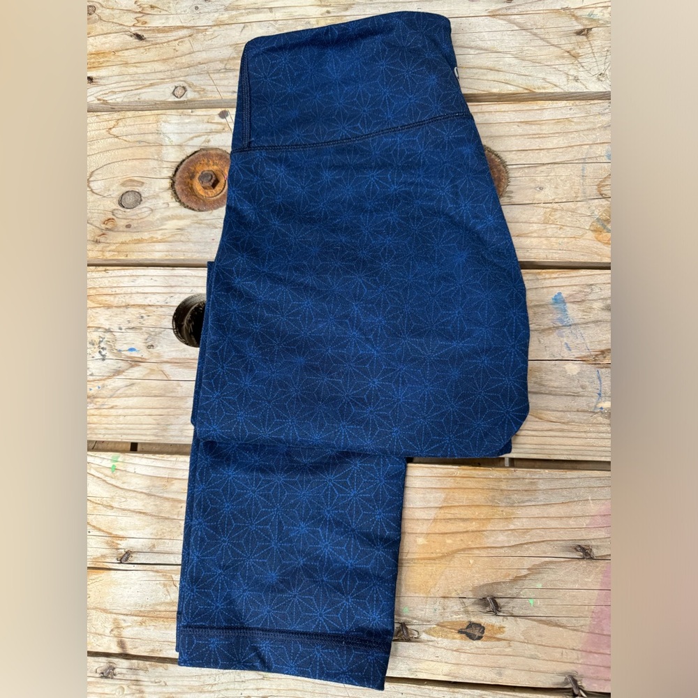 Lululemon Wunder Under Crop II Sashico Star Rugged Blue Size: 6